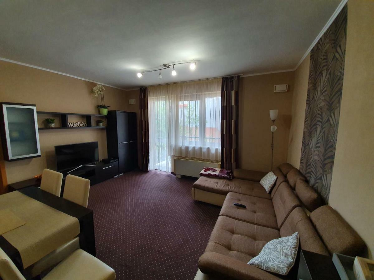 דירות Hajdúszoboszló Baby Apartman מראה חיצוני תמונה